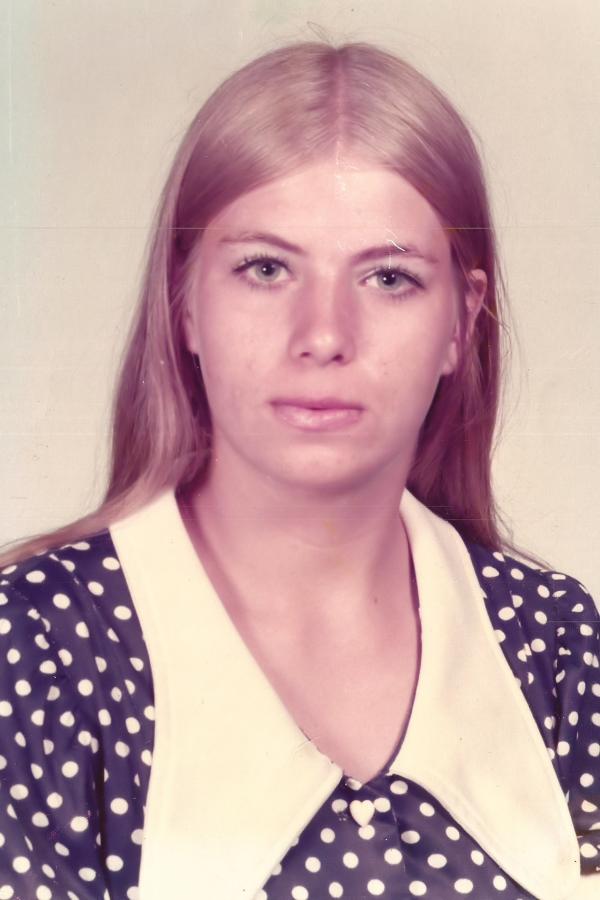 Sarah Caulder - Class of 1975 - West Florence High School