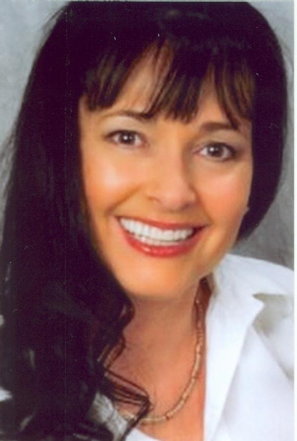 Cindy Grantham - Class of 1974 - Horn Lake High School