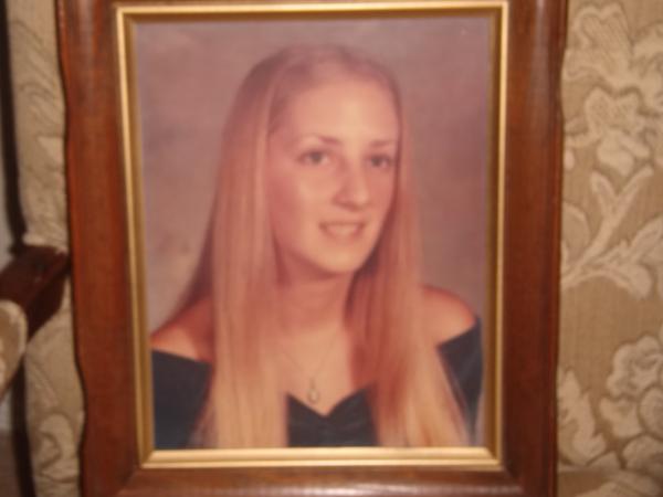 Sherry Crawford - Class of 1975 - Horn Lake High School