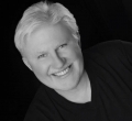 Loren McElravy