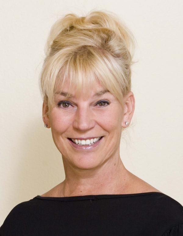 Laura Swett - Class of 1969 - Ganesha High School