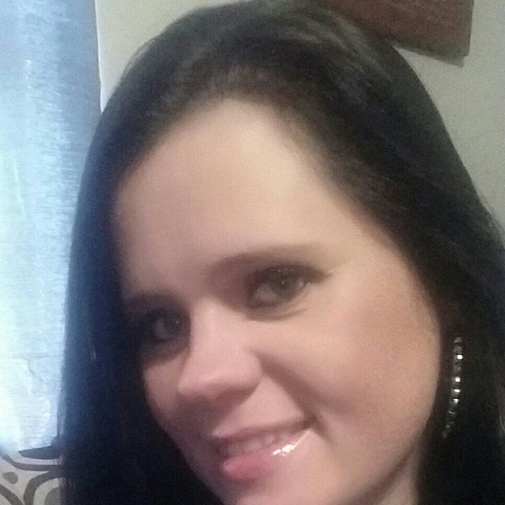Sandra Re Robertson - Class of 2000 - Rising City High School