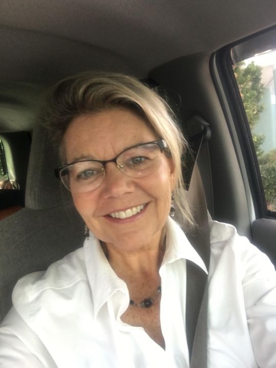 Caroline (carly) Albert - Class of 1978 - White Oak High School