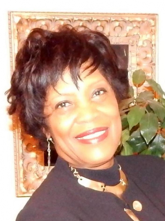 Linda Thomas (catchings) - Class of 1968 - Carver High School