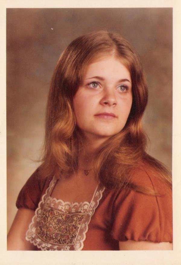 Lisa Hartzell - Class of 1979 - Warrenton High School