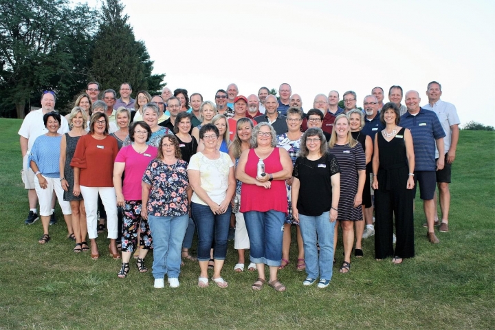 Marshalltown High School Mhs Class Of '84 - 40th Reunion