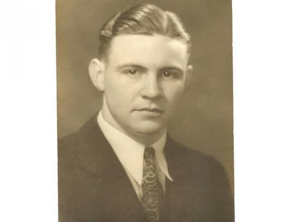 Farrell Willis - Class of 1935 - Fairfield High School