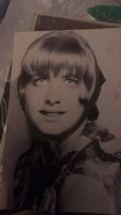 Elizabeth Sniezek - Class of 1969 - Marion L Steele High School