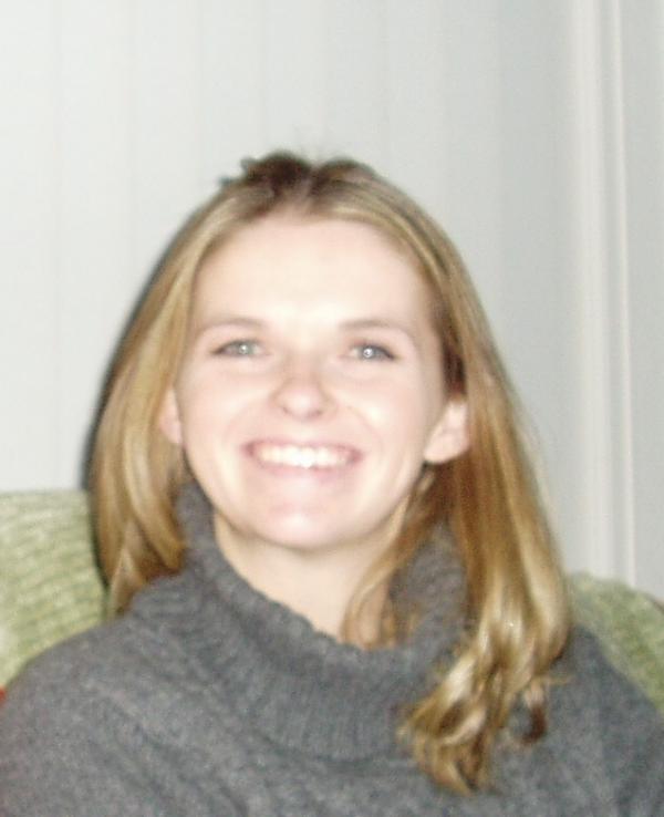 Laura Hahle - Class of 1999 - James W. Robinson High School