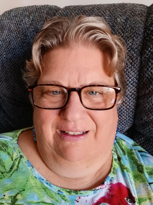 Karen Pistolessi - Class of 1975 - James W. Robinson High School