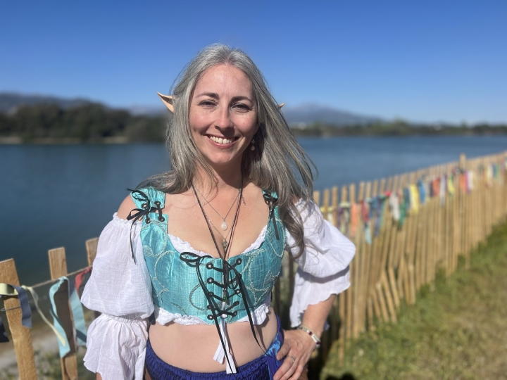 Elyse Walk - Class of 2000 - James W. Robinson High School