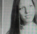 Karen Lanzarone '74