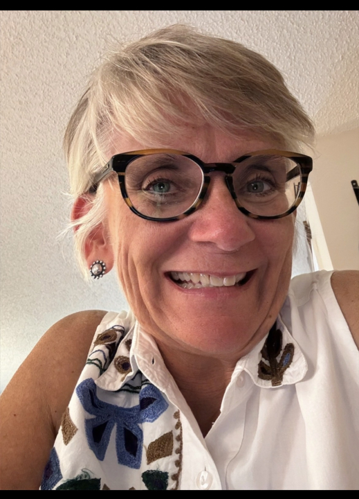 Pamela Robertson - Class of 1977 - Ridge High School