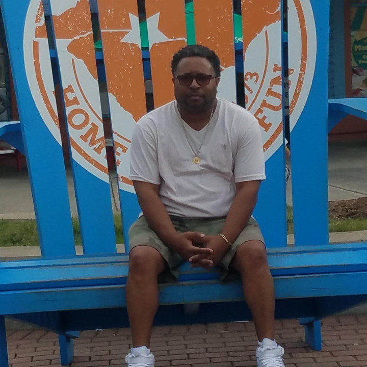Richard Graves - Class of 1985 - Henry Snyder High School