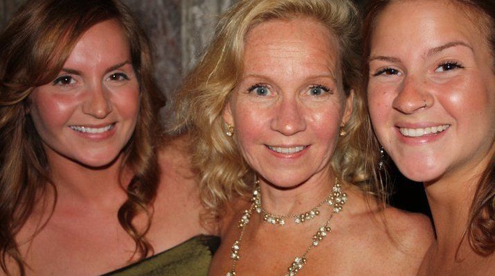 Laura Powers Licata - Class of 1974 - West Islip High School