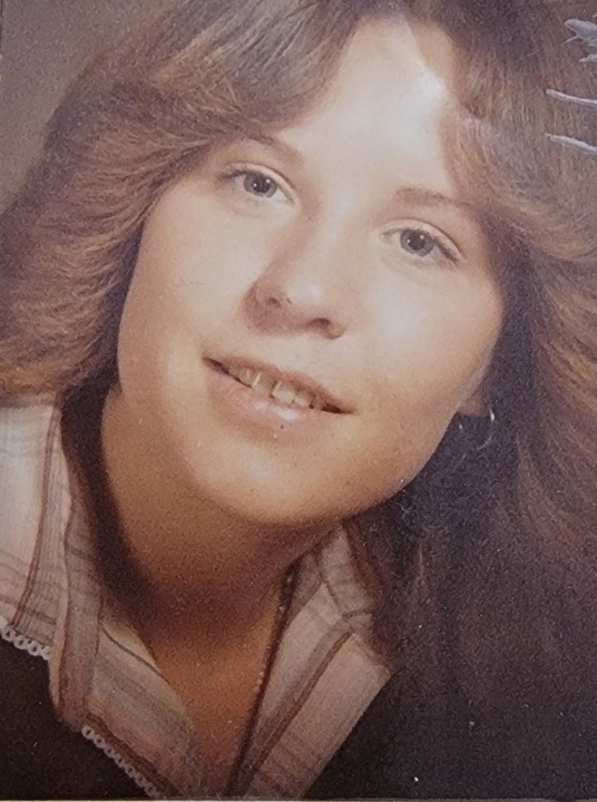 Cindy Thompson - Class of 1982 - Groton High School