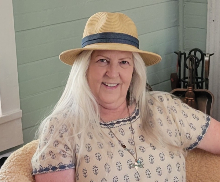 Barbara Barbara Thompson - Class of 1972 - W T White High School