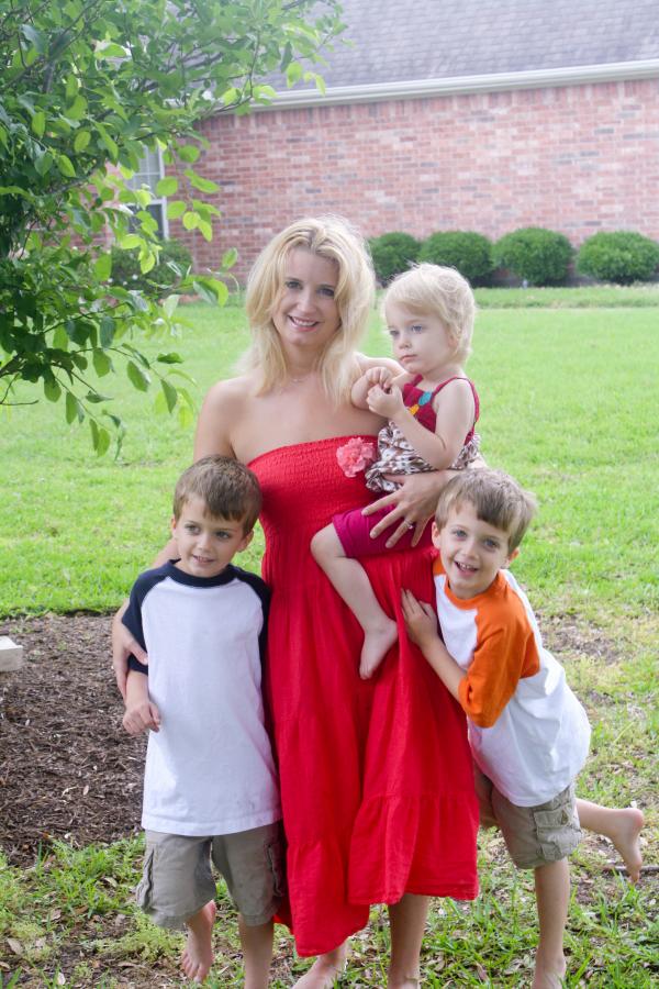 Kristin Kirchof - Class of 2001 - Lawrence E Elkins High School