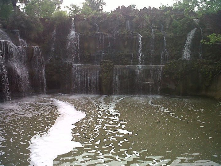 Vicky N Victor Aranda - Class of 2008 - Weslaco High School