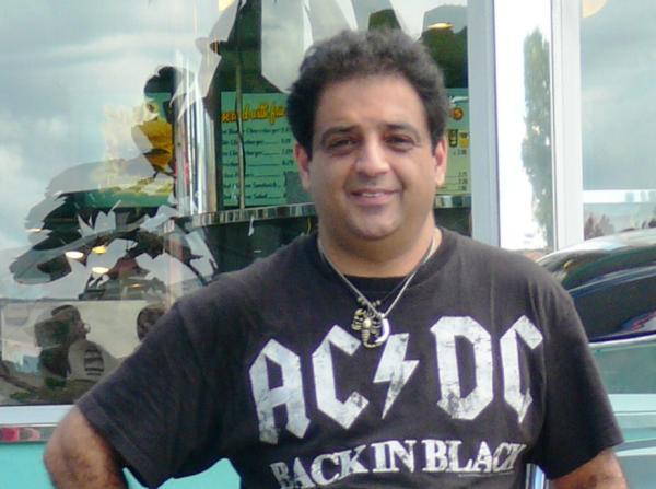 Mohammad Ali Safavizadeh - Class of 1990 - Eastern Commerce High School