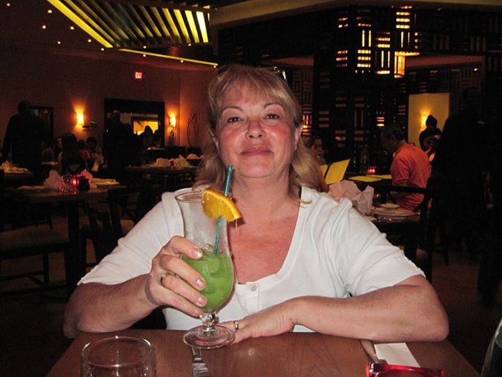 Suzanne Mantion - Class of 1971 - Howard S Billings High School
