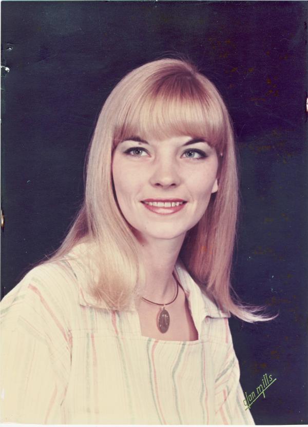 Teresa Pettey - Class of 1968 - Robert E. Lee High School