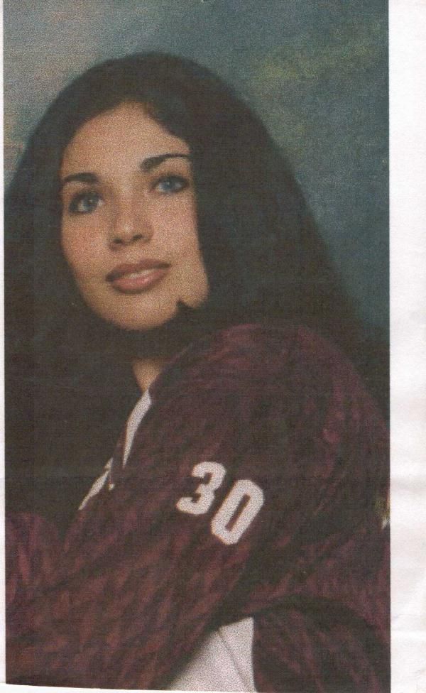 Annie Acevedo - Class of 2001 - Psja Early College High School