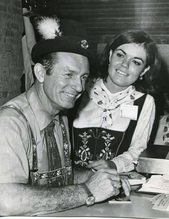Carol Bading - Class of 1968 - New Braunfels High School