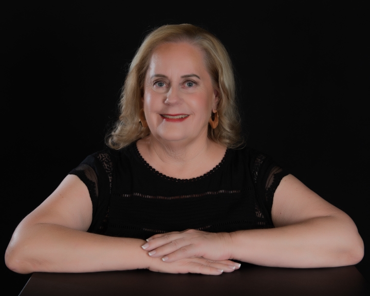 Anne Stilwell - Class of 1974 - Arcadia High School
