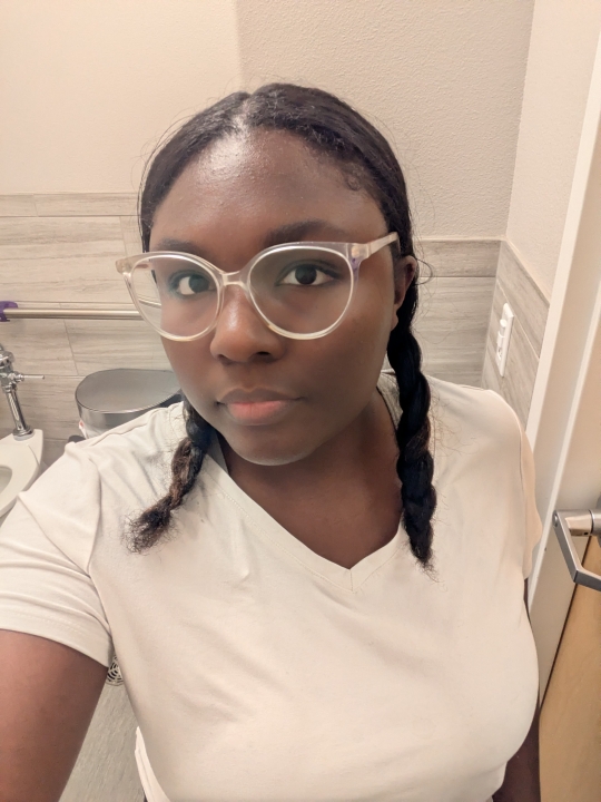 Gorgeous Taylor - Class of 2016 - Newman Smith High School