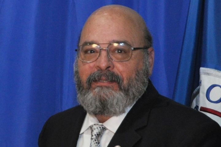 Dr Bob Ditch - Class of 1971 - J.j. Pearce High School