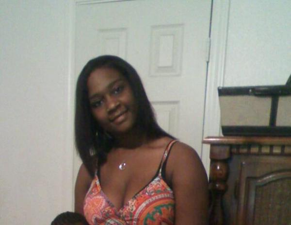 Bre Clayton - Class of 2011 - DeSoto High School