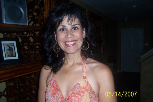 Raquel Calderon - Class of 1988 - Del Valle High School