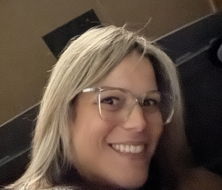 Roxanne Valdes - Class of 2000 - Barbara Goleman High School