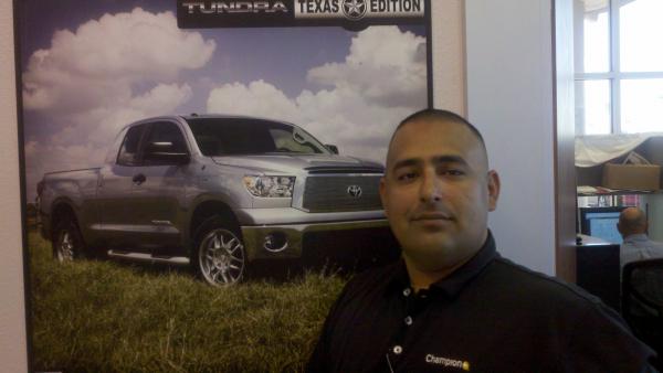 Victor Lara - Class of 1998 - Roy Miller High School