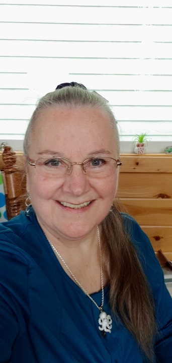 Linda Linda Chapman - Class of 1972 - Wallace High School