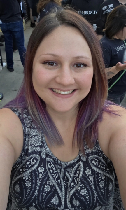 Nicole Donalies - Class of 2010 - Elgin High School