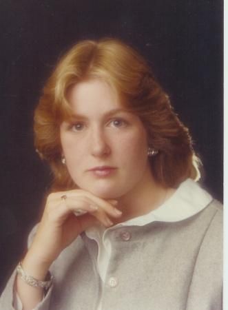 Elizabeth Folmsbee - Class of 1983 - Suffield High School