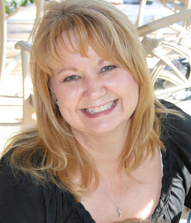 Sandy Davis - Class of 1981 - Arlington Heights High School