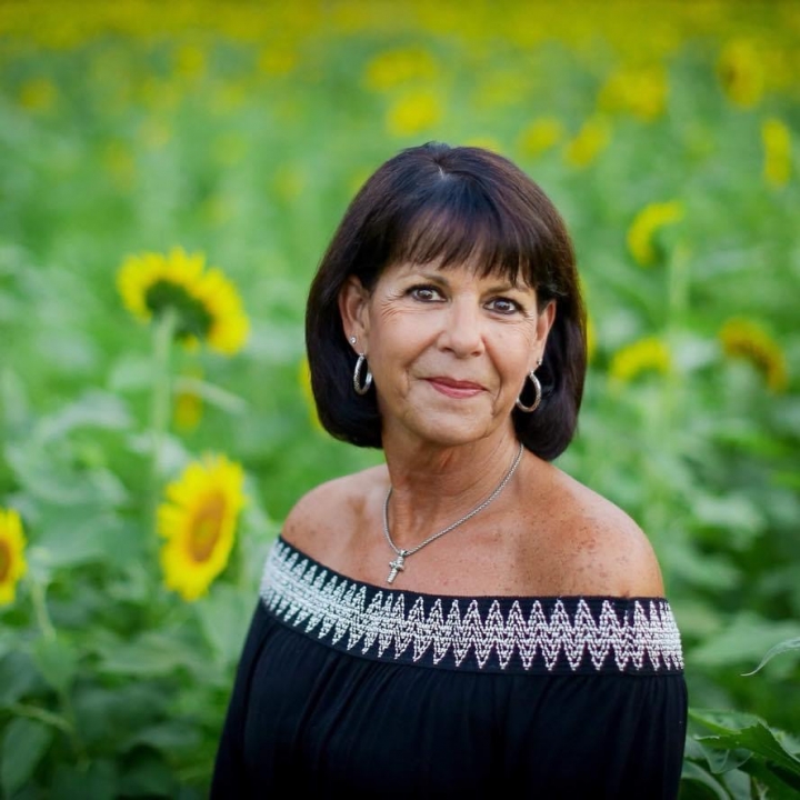 Linda Linda Palmore - Class of 1972 - Huguenot Academy