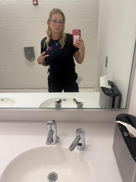 Alexandra Gold - Class of 2006 - Staples High School
