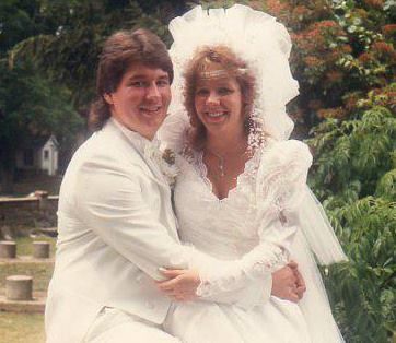 Lisa Lesinsky - Class of 1983 - Jonathan Law High School