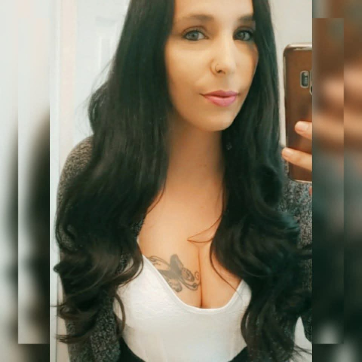 Gisele Villeneuve - Class of 1998 - Ecole Secondaire Le Relais