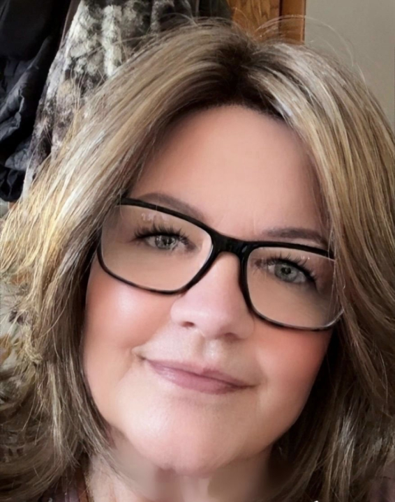 Lynne Lofgren - Class of 1976 - Masuk High School