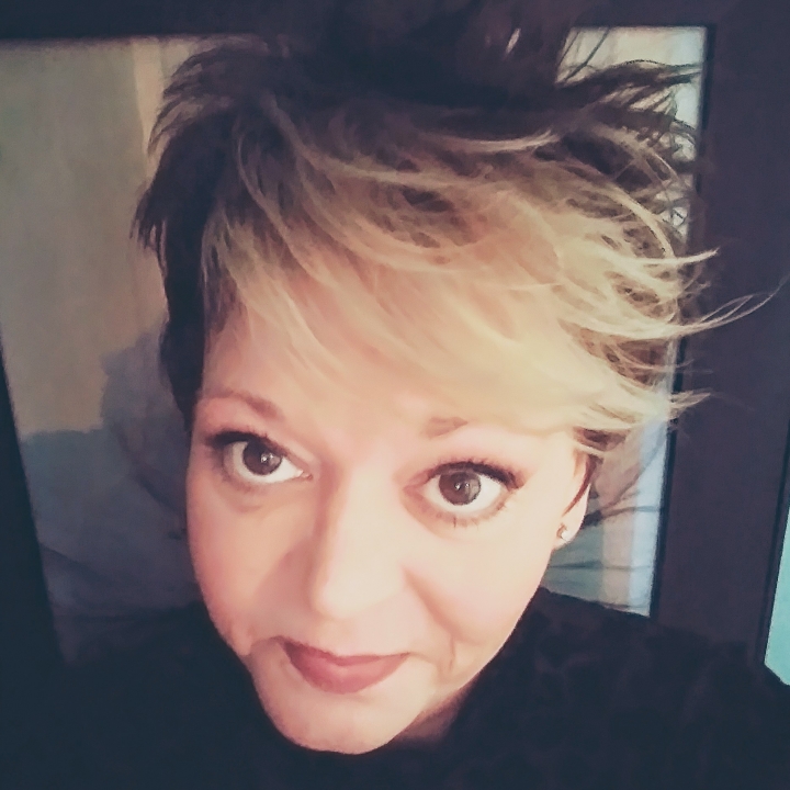Becky Thomas - Class of 1988 - Leesburg High School