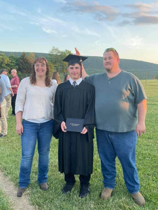 Lynn Lynn Bondura - Class of 2001 - Pottsville High School