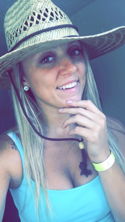 Alyssa Lemanski - Class of 2012 - Anchor Bay High School