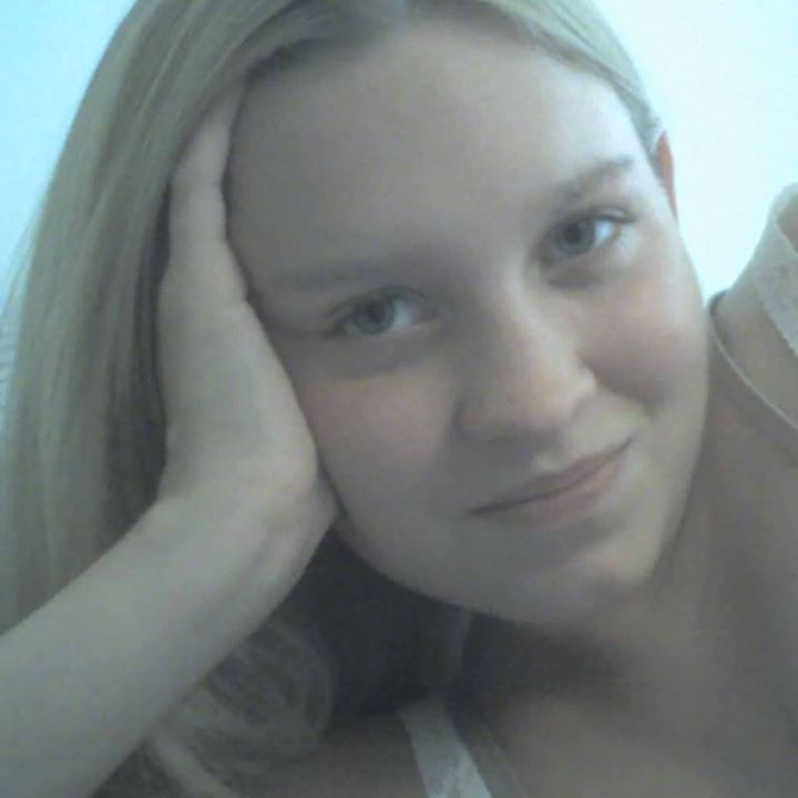 Paige Mitchell - Class of 2005 - Holly High School