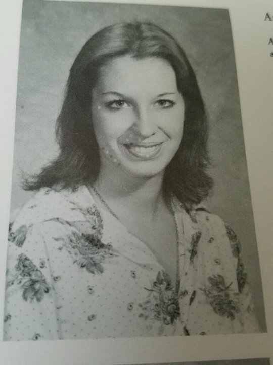 Linda Garner Cerkvenik - Class of 1975 - Collinwood High School