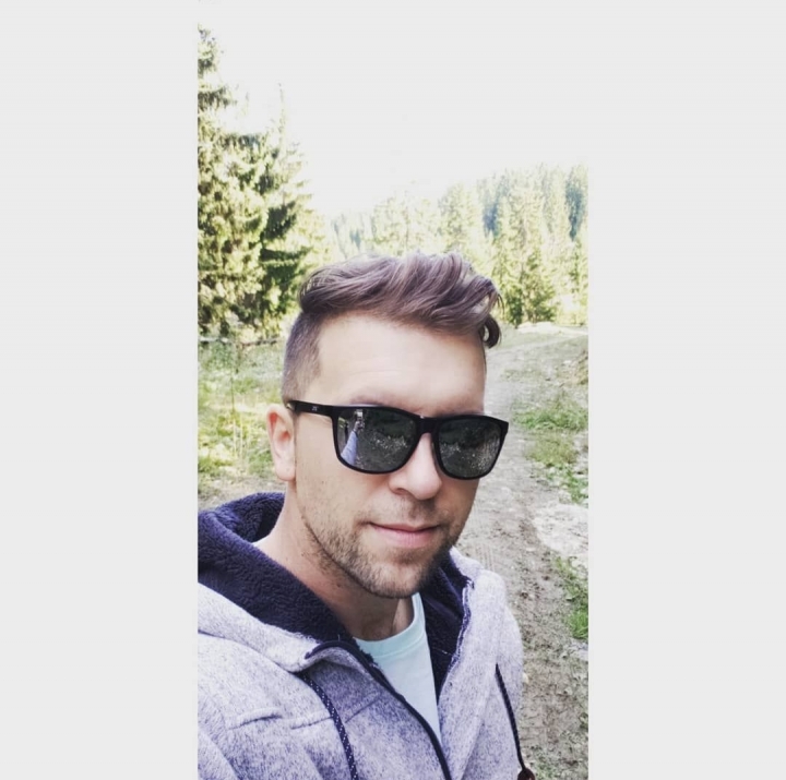 Adis Redzic - Class of 2004 - Glenbard North High School